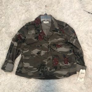 Jolt Camo cropped jacket
